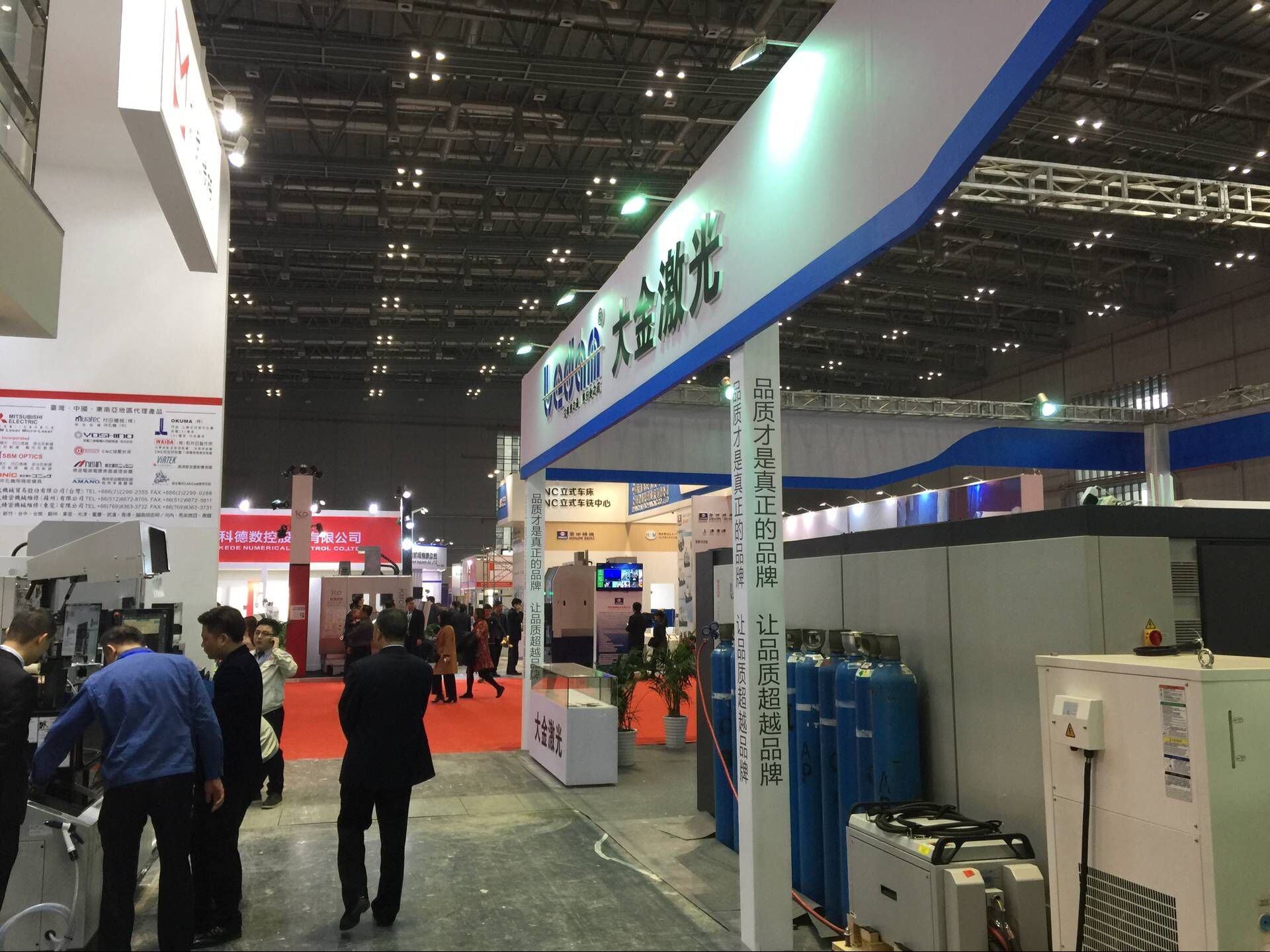 午夜国产在线观看 午夜国产在线观看